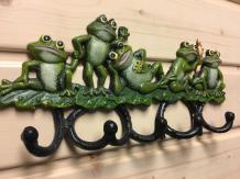 Porte-manteau avec grenouilles